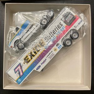 Exide Batteries Geoff Bodine #7 die cast tractor trailer